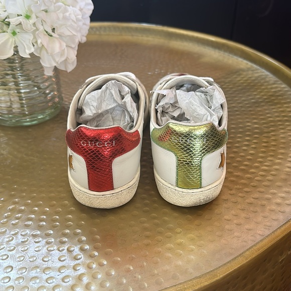 Gucci Ace Star Embroidered Leather Sneaker - Picture 4 of 9